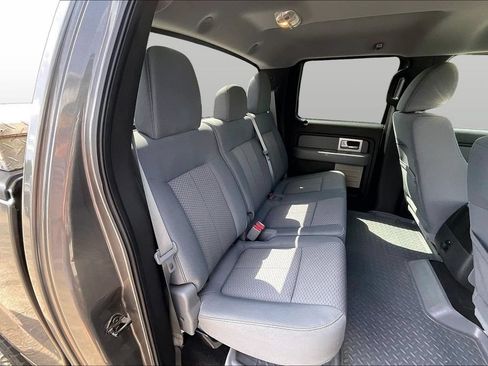 Used 2011 Ford F150 XLT w/ XLT Chrome Pkg RWD image 28