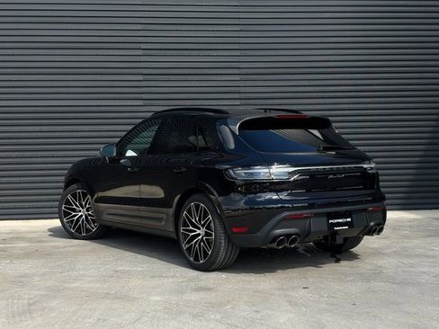 Certified 2026 Porsche Macan Turbo image 3