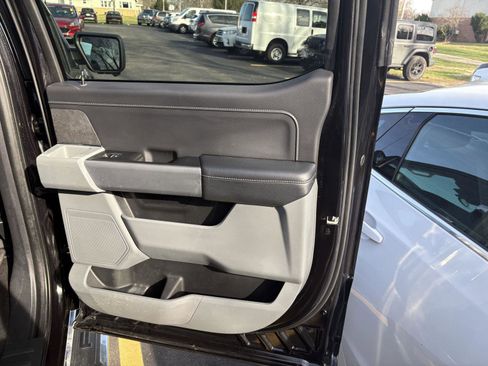 Used 2024 Ford F150 XLT AWD/4WD image 14