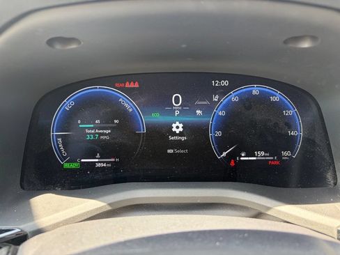 Used 2025 Toyota Camry XLE AWD/4WD image 39