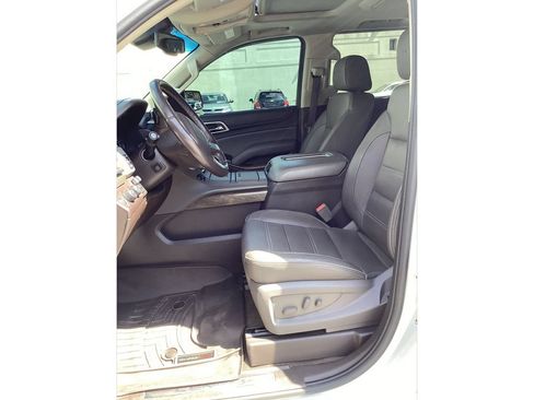Used 2018 GMC Yukon Denali w/ Denali Ultimate Package AWD/4WD image 9