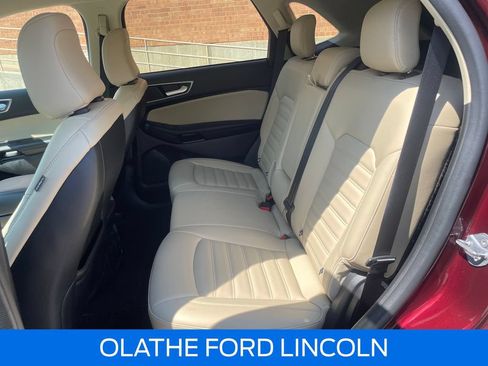 Used 2024 Ford Edge SEL w/ Convenience Package AWD/4WD image 22