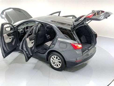 Certified 2019 Chevrolet Equinox LS w/ LS Convenience Package image 27