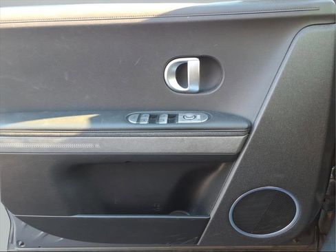 Used 2023 Hyundai Ioniq 5 SEL image 16