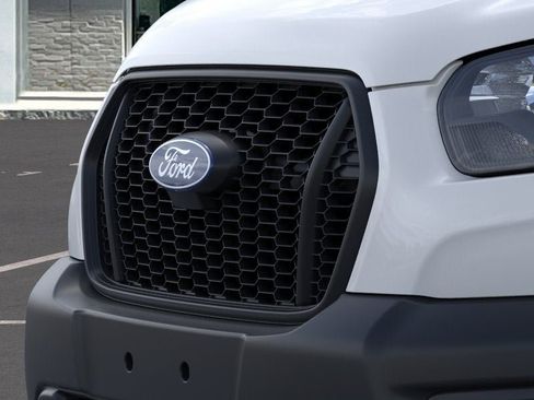 New 2026 Ford Transit 250 Low Roof RWD image 17