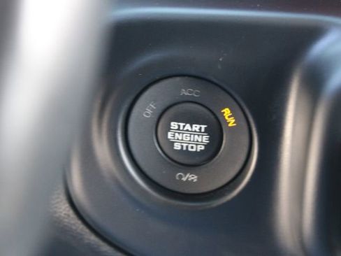 Used 2019 Jeep Wrangler Unlimited Rubicon AWD/4WD image 26