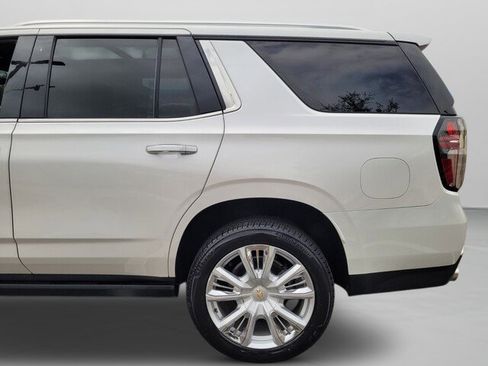 Used 2021 Chevrolet Tahoe High Country image 17