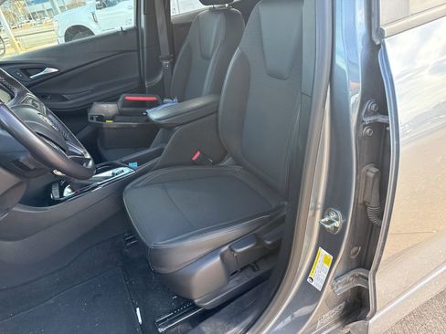 Used 2020 Buick Encore GX Preferred w/ Sport Touring Package image 12