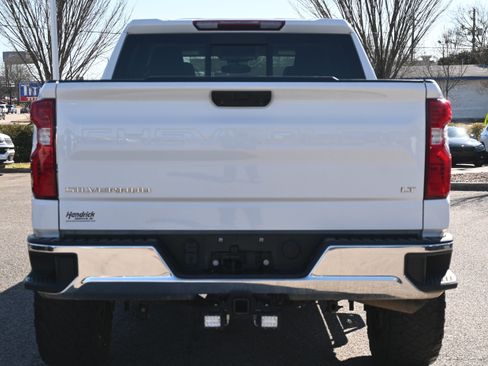 Used 2023 Chevrolet Silverado 1500 LT w/ Leather Package image 9