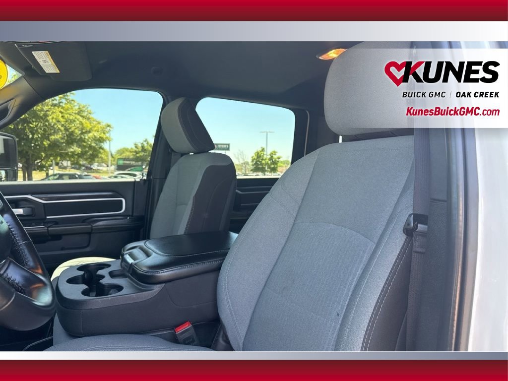 Used 2024 RAM 2500 Big Horn w/ Bed Utility Group AWD/4WD image 17