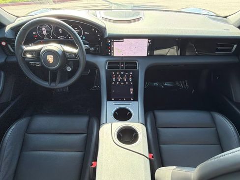 Used 2025 Porsche Taycan 4S AWD/4WD image 31