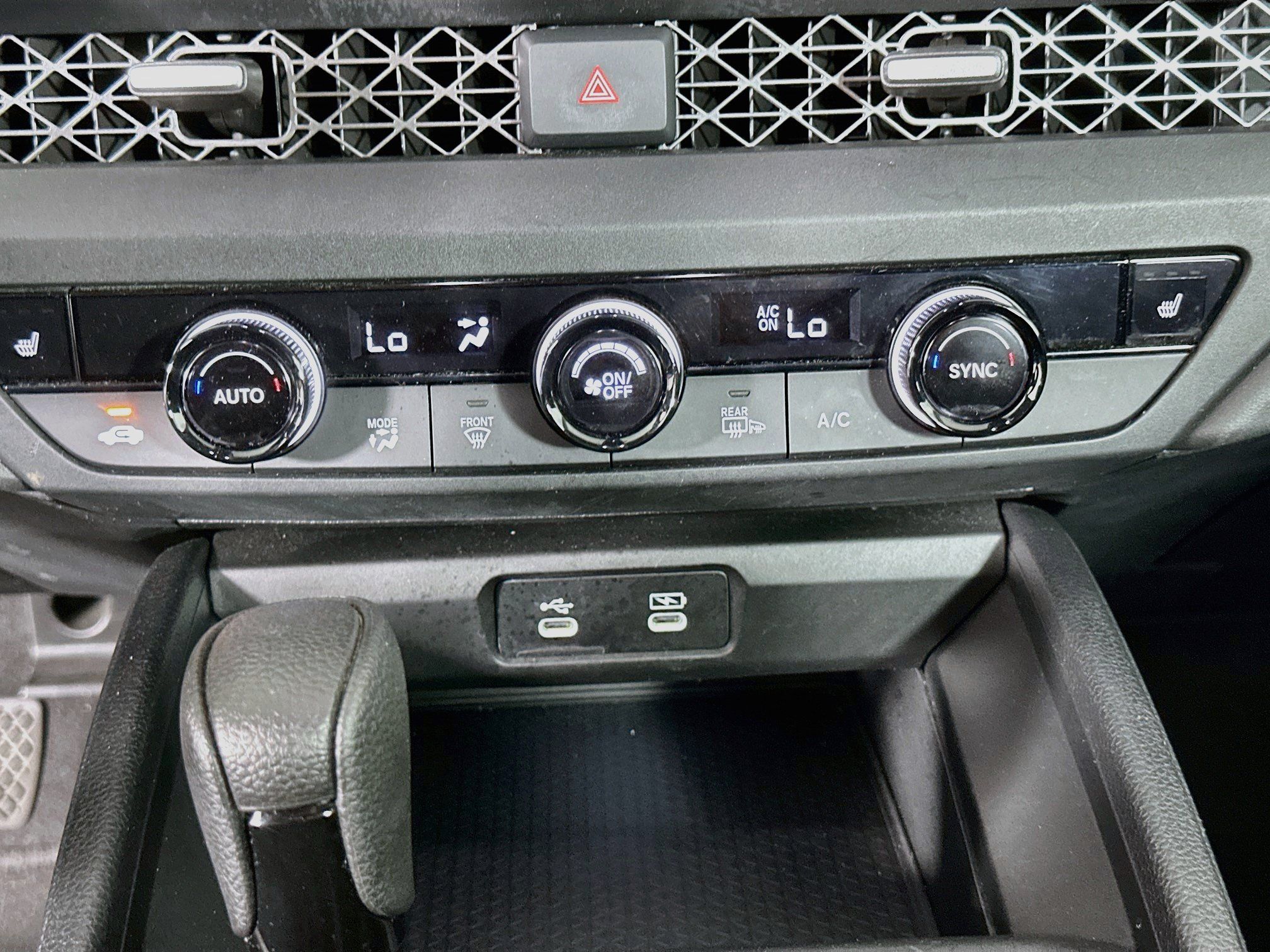 Used 2025 Honda Accord SE image 22