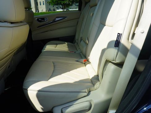 Used 2019 INFINITI QX60 Luxe w/ Essential Package AWD/4WD image 23