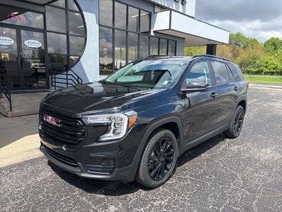 Used 2024 GMC Terrain SLE w/ Elevation Edition