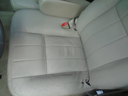 Used 2010 Mercury Grand Marquis LS image 14