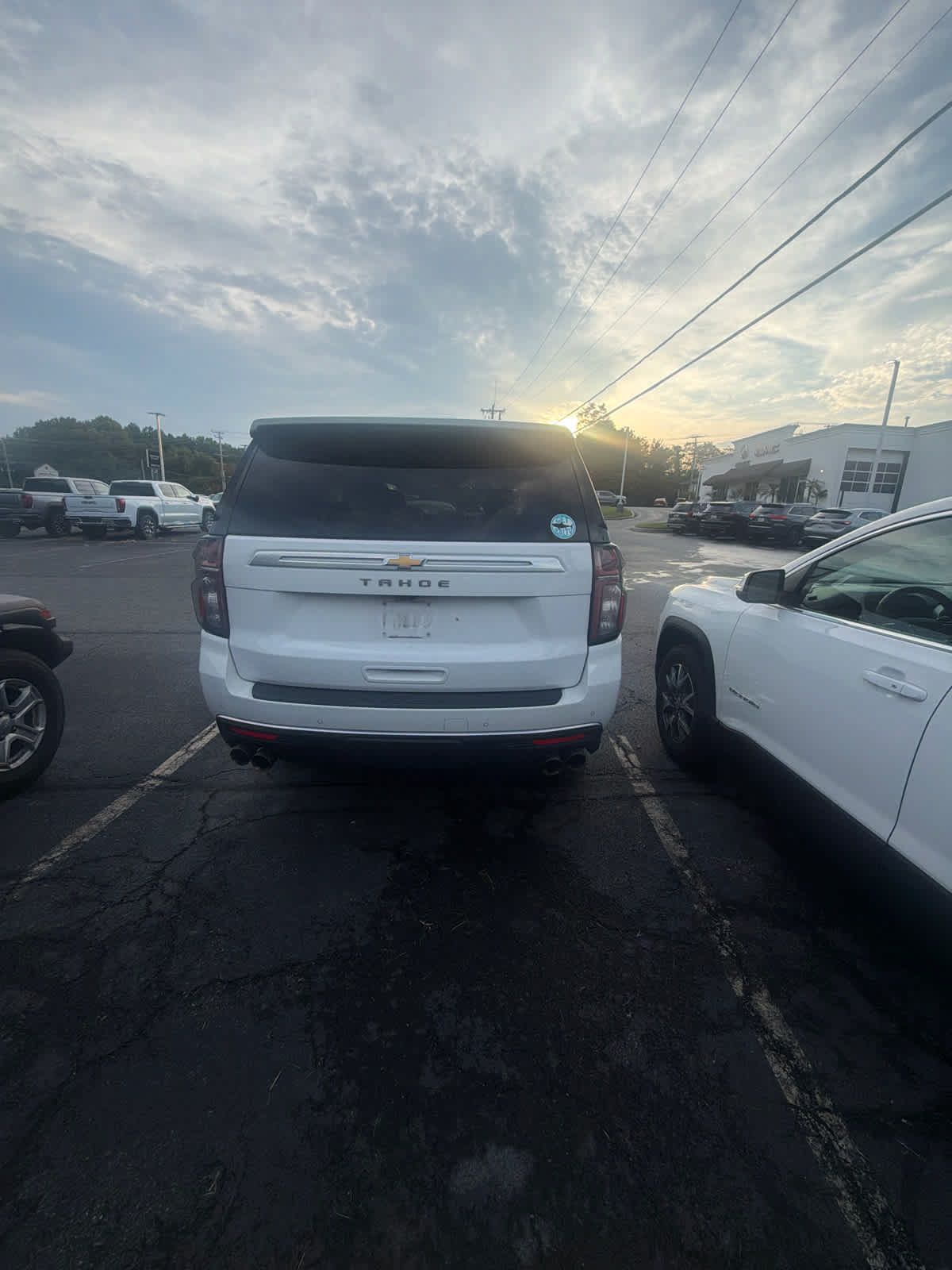 Used 2023 Chevrolet Tahoe High Country AWD/4WD image 4