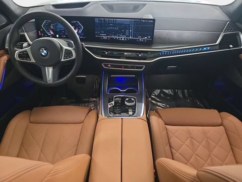 Used 2026 BMW X7 xDrive40i w/ Executive Package AWD/4WD image 12