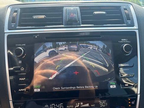 Used 2019 Subaru Outback 3.6R Touring w/ Popular Package #3A AWD/4WD image 21