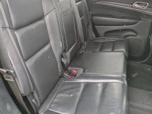 Used 2017 Jeep Grand Cherokee Limited image 13