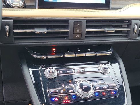 Certified 2022 Lincoln Corsair Grand Touring w/ Elements Technology Bundle image 28