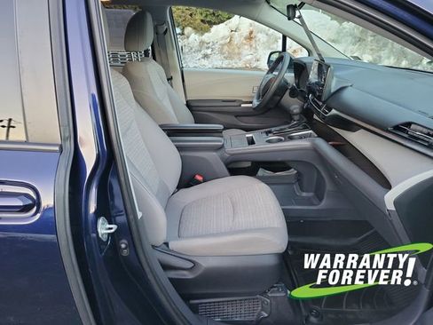 Used 2022 Toyota Sienna LE image 14