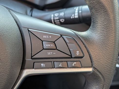 Certified 2023 Nissan Sentra SV FWD image 26
