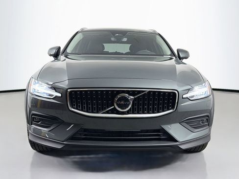 New 2026 Volvo V60 B5 Cross Country Plus w/ Protection Package Premier AWD/4WD image 2