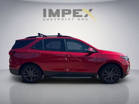 Used 2022 Chevrolet Equinox RS w/ LPO, Hit The Road Package FWD image 6