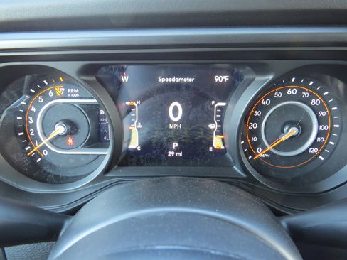 New 2025 Jeep Gladiator Rubicon image 27