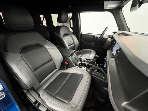 Used 2024 Ford Bronco Big Bend AWD/4WD image 34