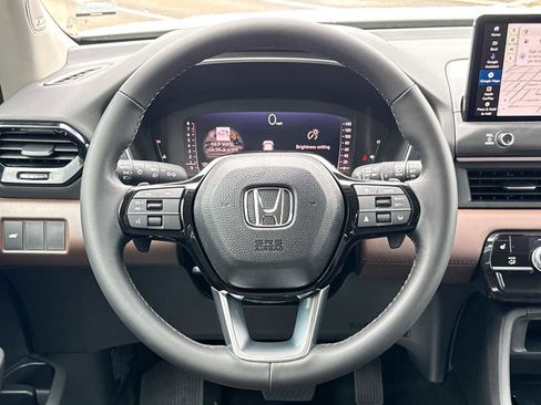 New 2026 Honda Pilot Touring image 11