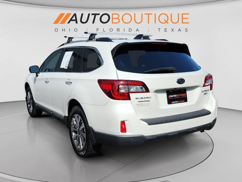 Used 2017 Subaru Outback 3.6R Touring w/ Popular Package #5A AWD/4WD image 3