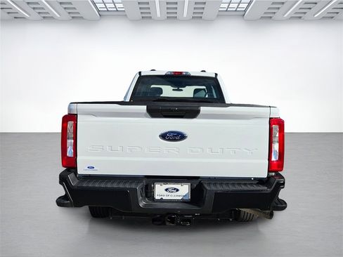 Used 2024 Ford F350 XL image 6