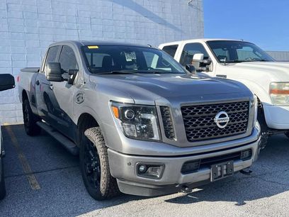 Used 2018 Nissan Titan SV w/ SV Convenience Package