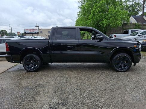 Used 2025 RAM 1500 Big Horn AWD/4WD image 6