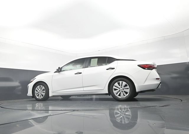 Certified 2025 Nissan Sentra S FWD image 28