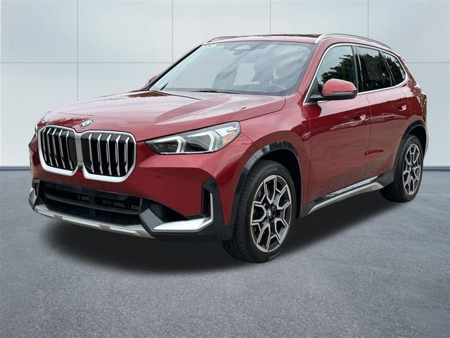 Used 2026 BMW X1 xDrive28i AWD/4WD image 9