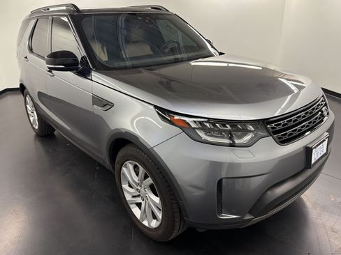 Used 2020 Land Rover Discovery SE AWD/4WD image 7