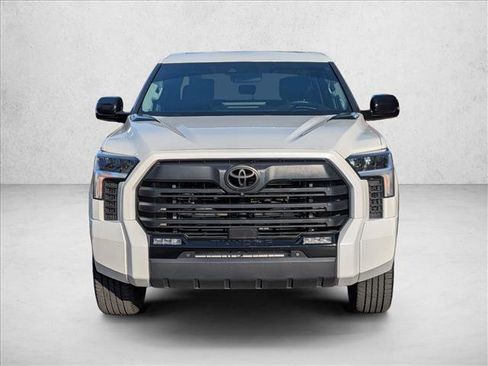 Used 2024 Toyota Tundra Limited AWD/4WD image 2
