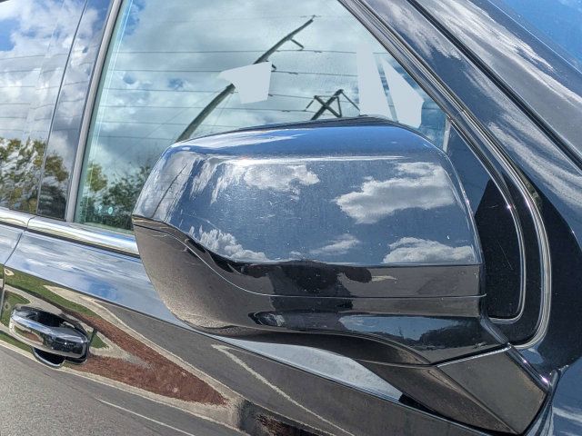 Used 2024 Chevrolet Tahoe LT AWD/4WD image 10