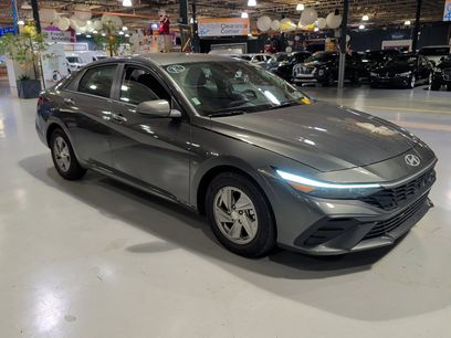 Used 2026 Hyundai Elantra SE