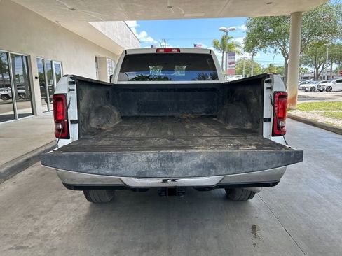Used 2025 RAM 2500 Big Horn AWD/4WD image 40