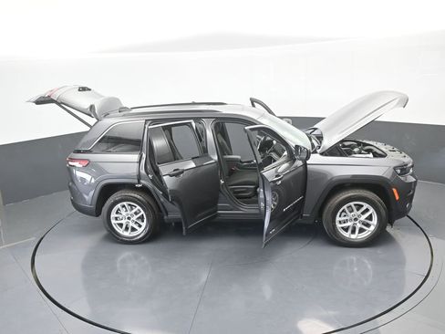 New 2026 Jeep Grand Cherokee Laredo X AWD/4WD image 67