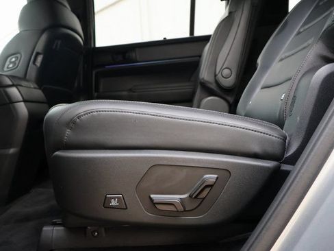 Used 2024 Hyundai Santa Fe Calligraphy AWD/4WD image 21