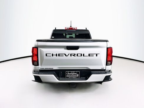 Used 2023 Chevrolet Colorado LT w/ LT Convenience Package II RWD image 7