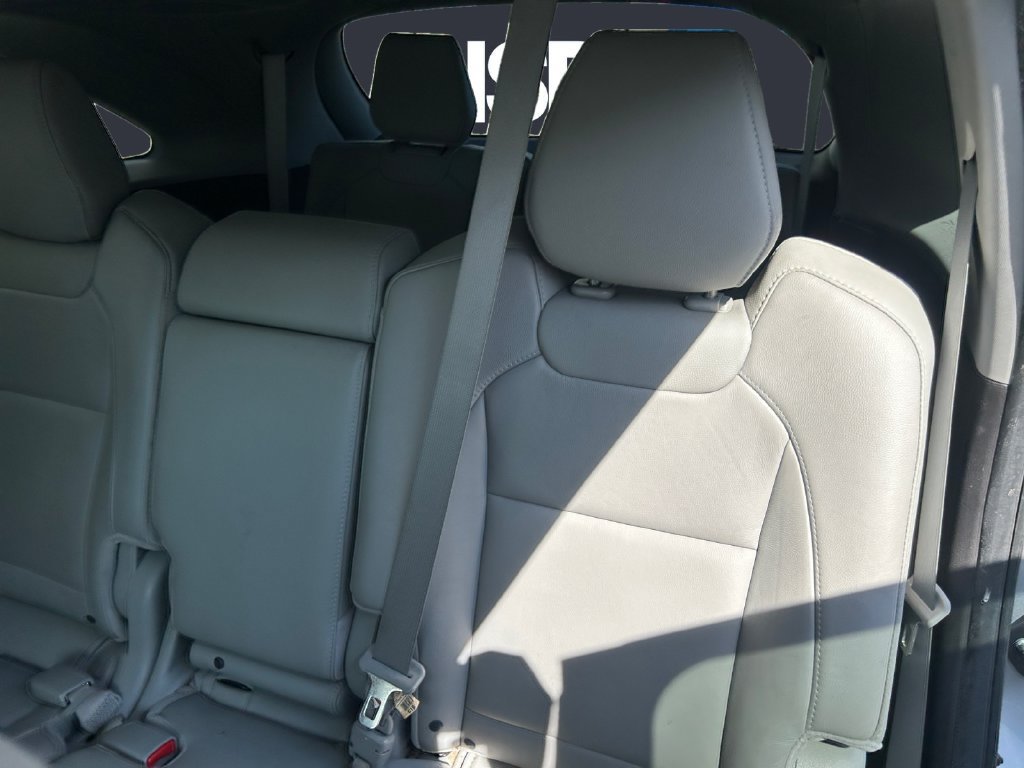 Used 2020 Acura MDX SH-AWD image 13