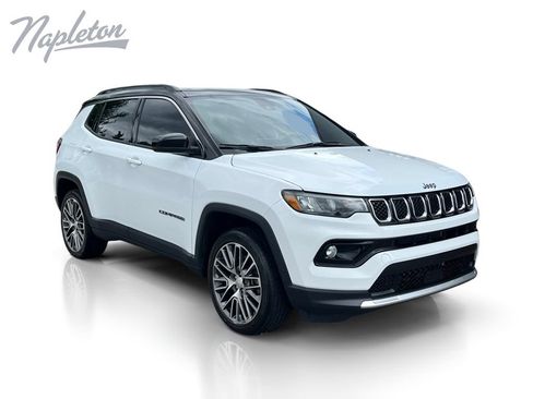 Used 2023 Jeep Compass Limited w/ Elite Group AWD/4WD image 8