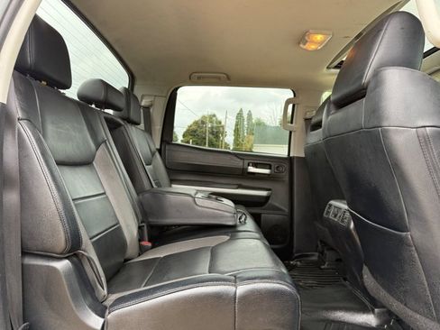 Used 2021 Toyota Tundra Limited w/ Limited Premium Package AWD/4WD image 14
