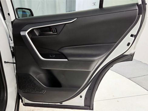 Certified 2025 Toyota RAV4 LE image 19