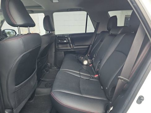 Used 2019 Toyota 4Runner TRD Off-Road Premium image 6